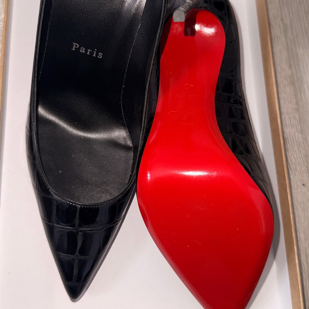 Black kate croc skin heels